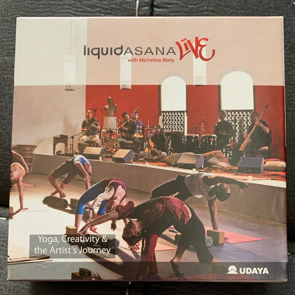 Yoga live dvd